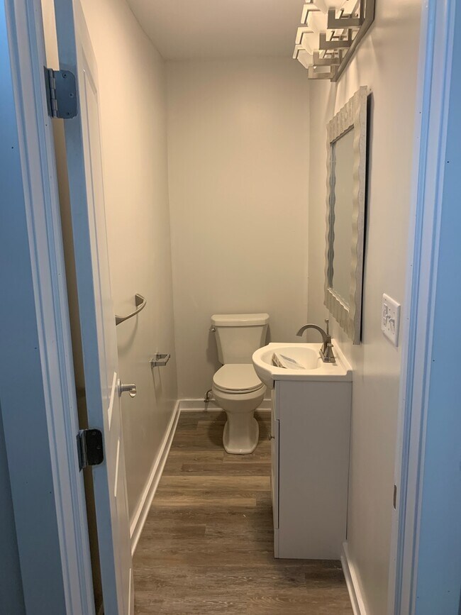 Building Photo - Mt Washington 3 Bedroom 1.5 Bath