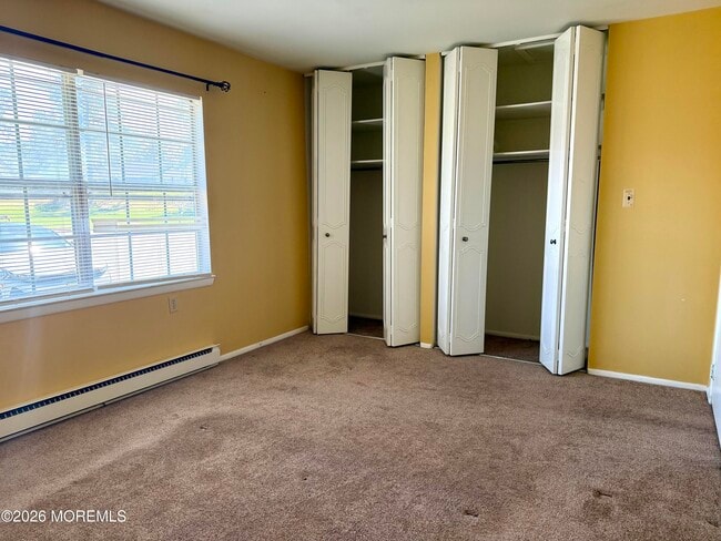 Building Photo - 20 Yorkshire Ct