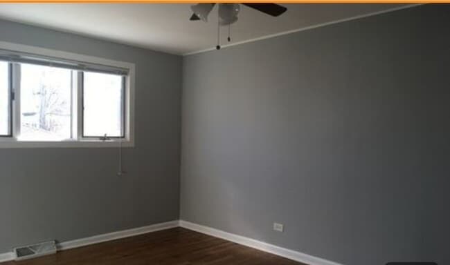 Building Photo - 7425 Lake St