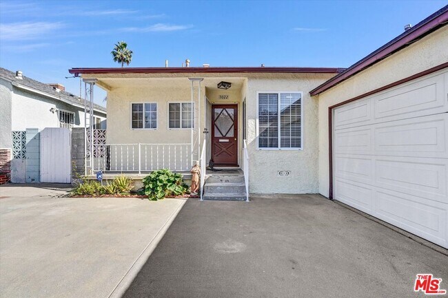 Building Photo - 7022 Cantaloupe Ave