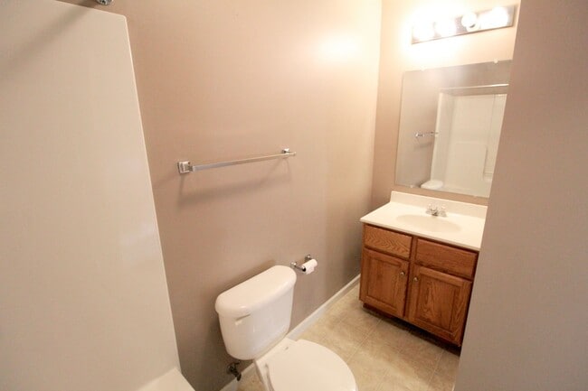Building Photo - 1055 John Paul Jones Ln