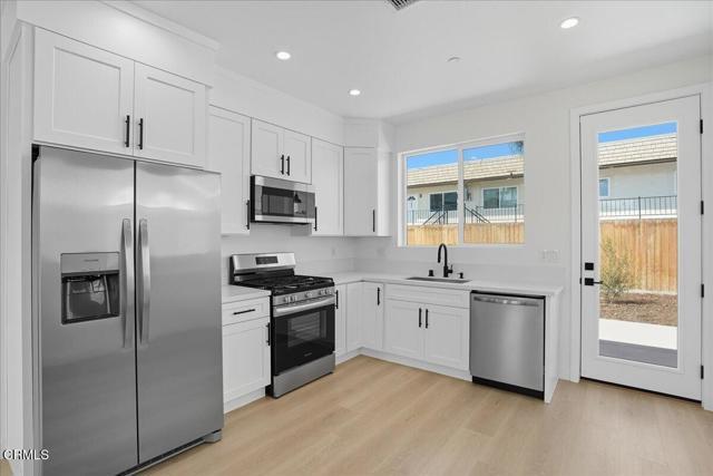 Building Photo - 1901 Ocean Ave