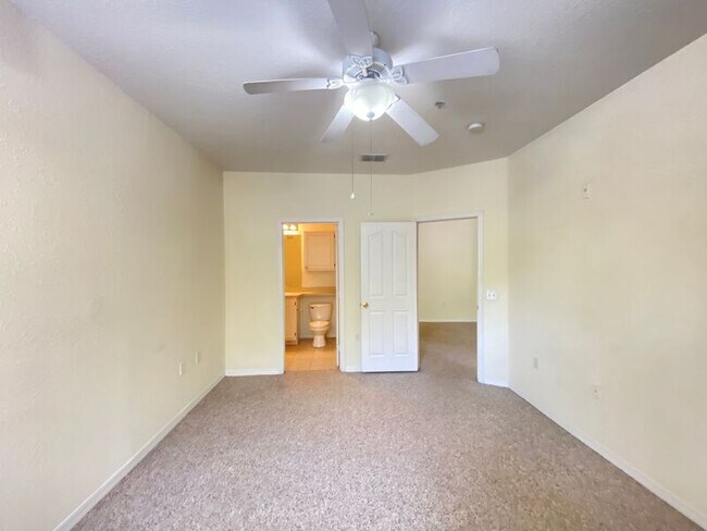 Building Photo - 1325 Lake Shadow Cir