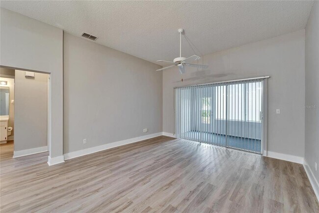 Building Photo - 1032 Radison Ave