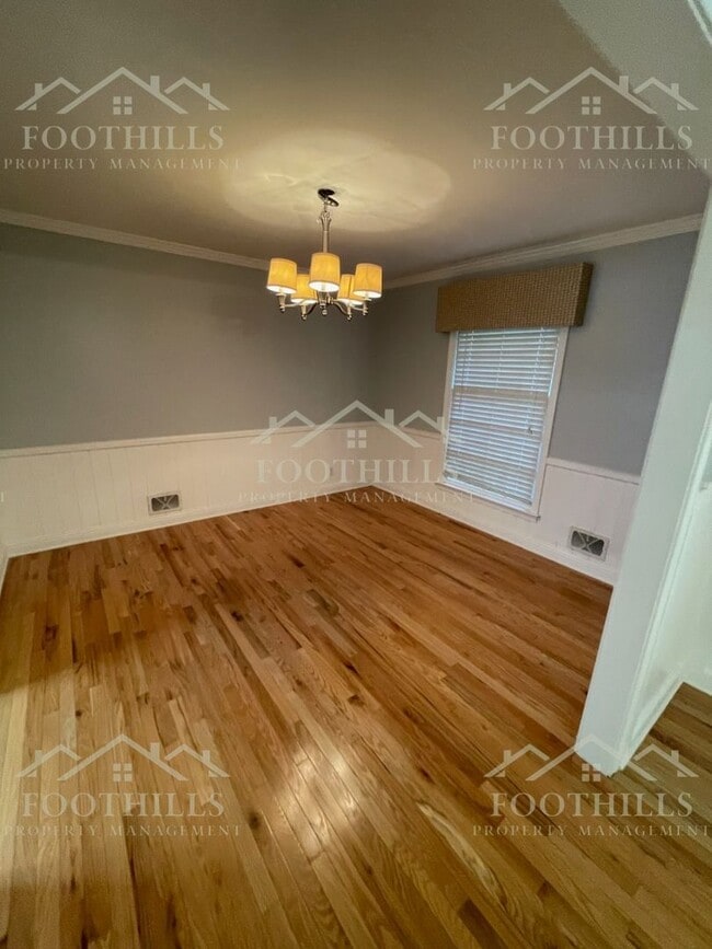 Building Photo - Your Next Home Awaits – 4 Bedrooms, 2.5 Ba...