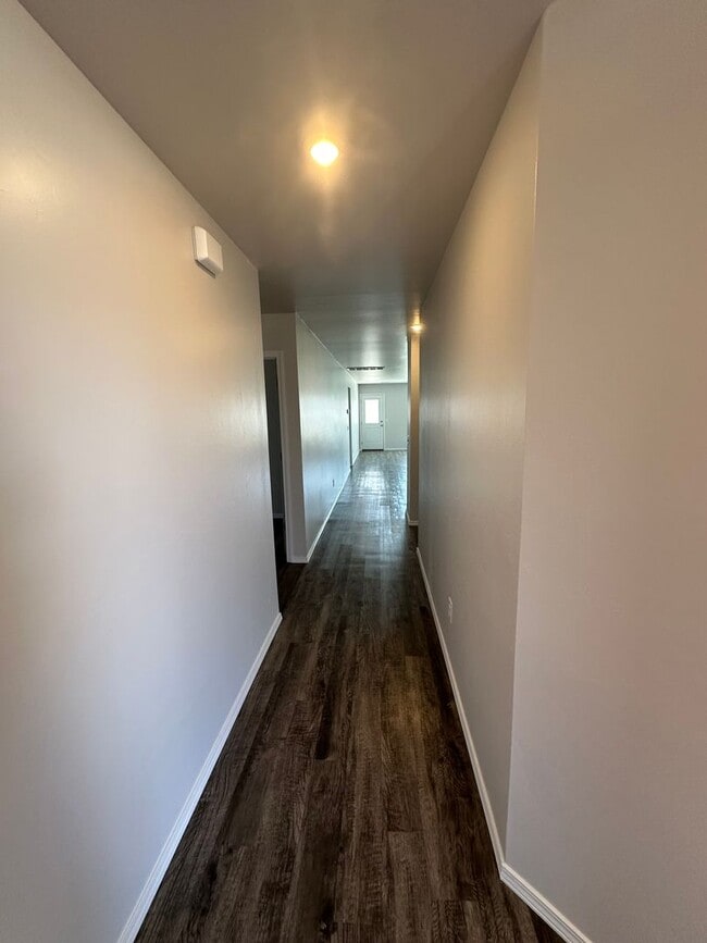 Building Photo - Now Pre-Leasing — Your Spacious 4 Bed, 2 Bath Home in Robertson’s Landing Awaits!
