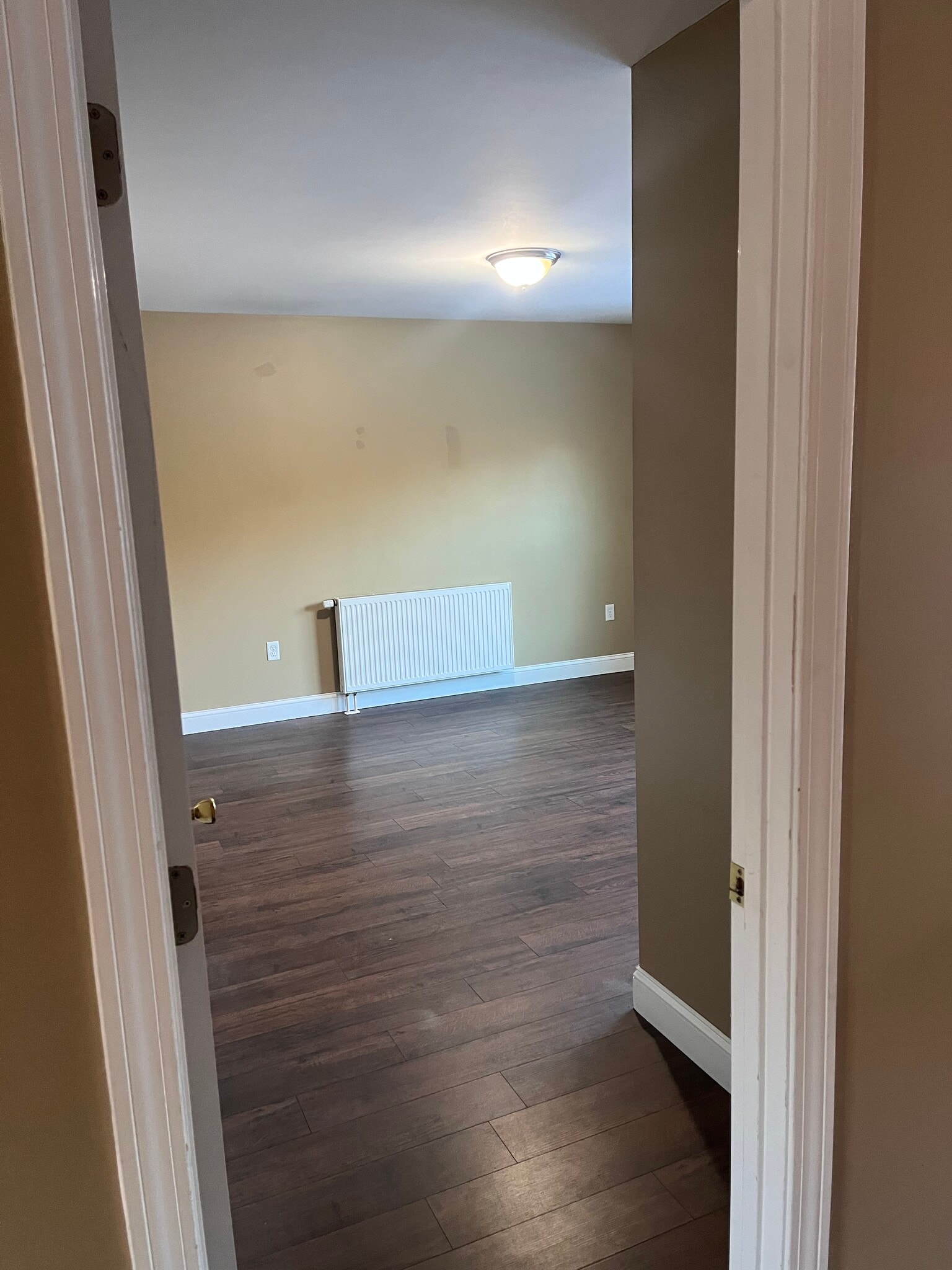 Building Photo - 9 Batmanuel Ln