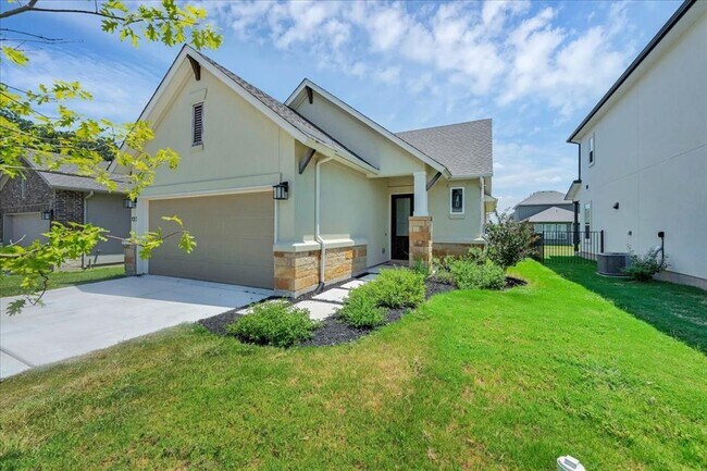 Building Photo - 133 Monterey Oak Trl