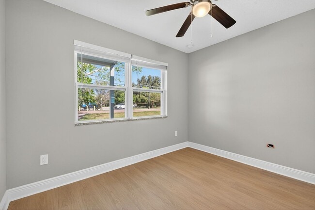 Building Photo - Fully Remodeled 3BR Home with Large Fenced Yard & New Deck