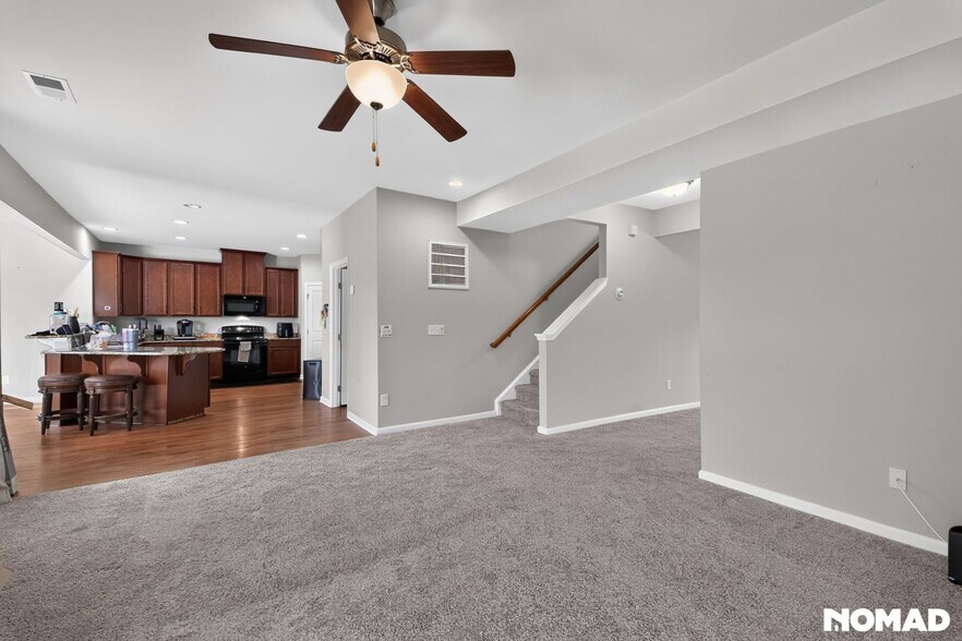Building Photo - 676 Twisted Oak Ct