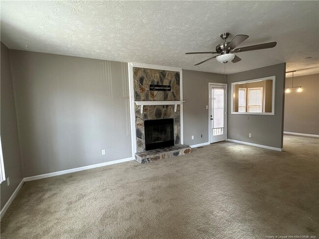 Building Photo - 2678 Rivercliff Rd