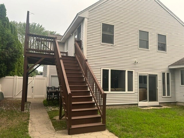 Building Photo - 28 Farragut St