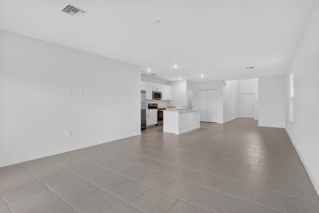 Building Photo - 19778 Garden Rdg court