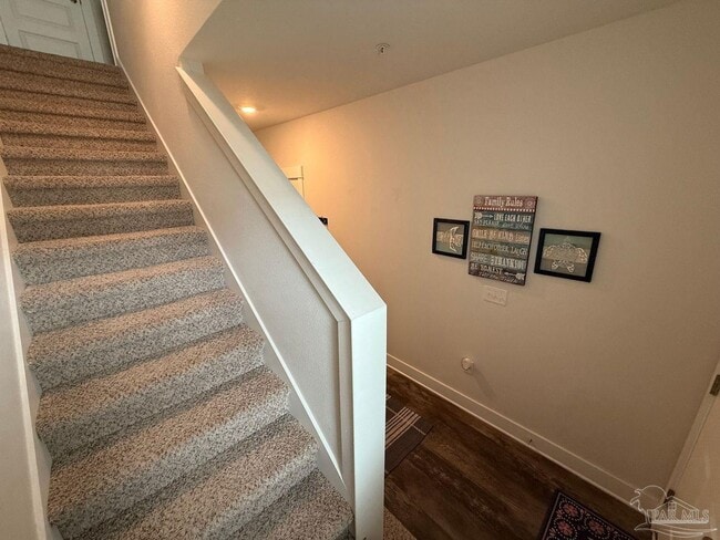Building Photo - 1543 Iroquois Ct