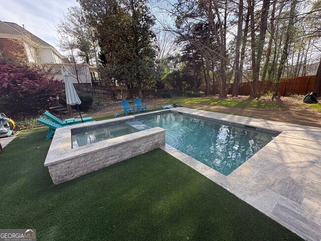 Building Photo - 2785 Shoemaker Ln