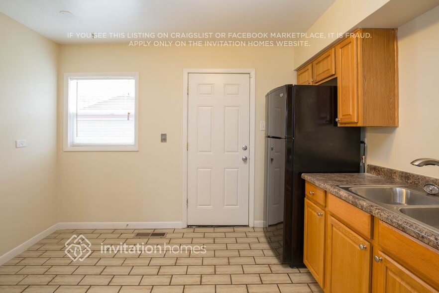 Building Photo - 141 Hay St