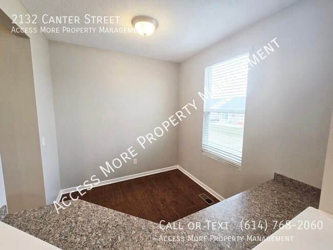 Building Photo - 2132 Canter St