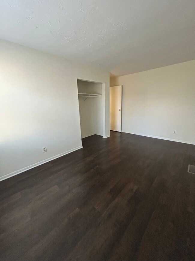 Building Photo - 4413 Chisholm Trail