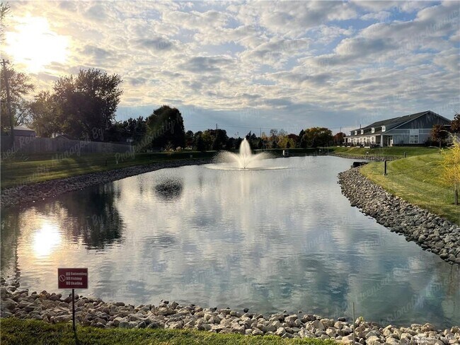 Building Photo - 629 Bungalow Ct