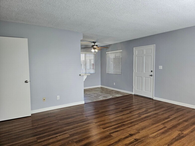 Building Photo - 20810 Amie Ave