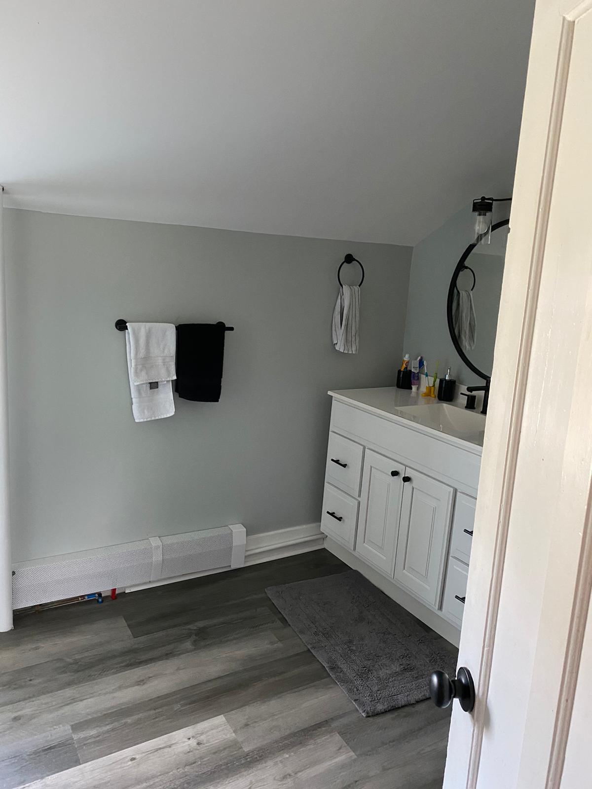 Bathroom - 12 Monkton Rd