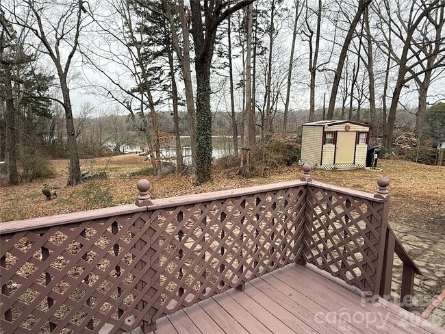 Building Photo - 6226 Glenn Teague Rd