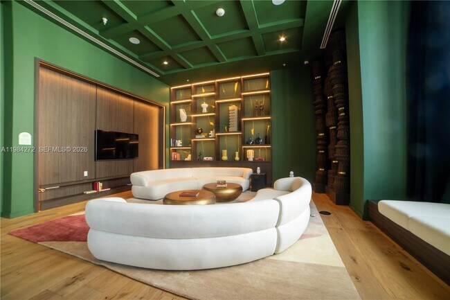 Building Photo - 11 NE 6th St