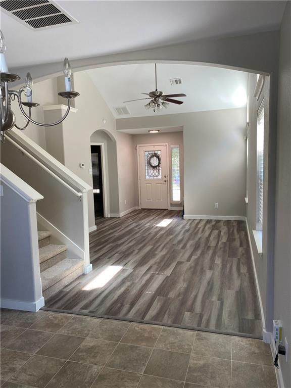 Building Photo - 1813 Enchanted Rock Dr