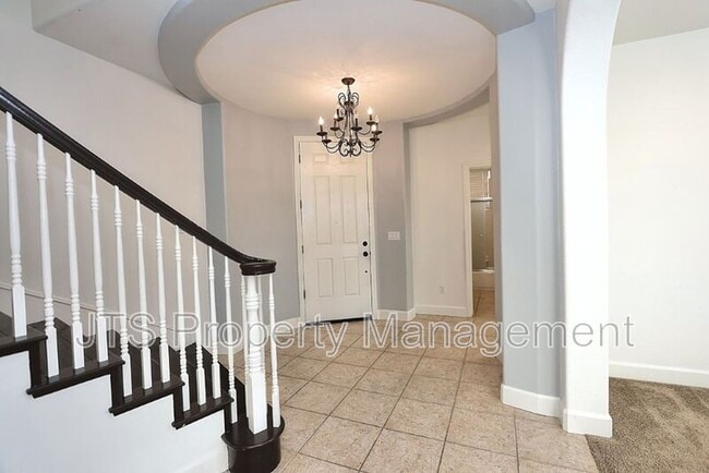 Building Photo - 5602 Jerry Litell Way