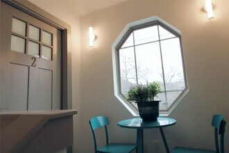 Building Photo - 1802 Arbor St