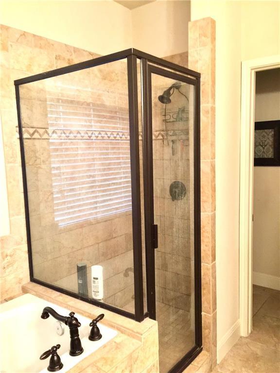 Building Photo - 10052 Janet Loop