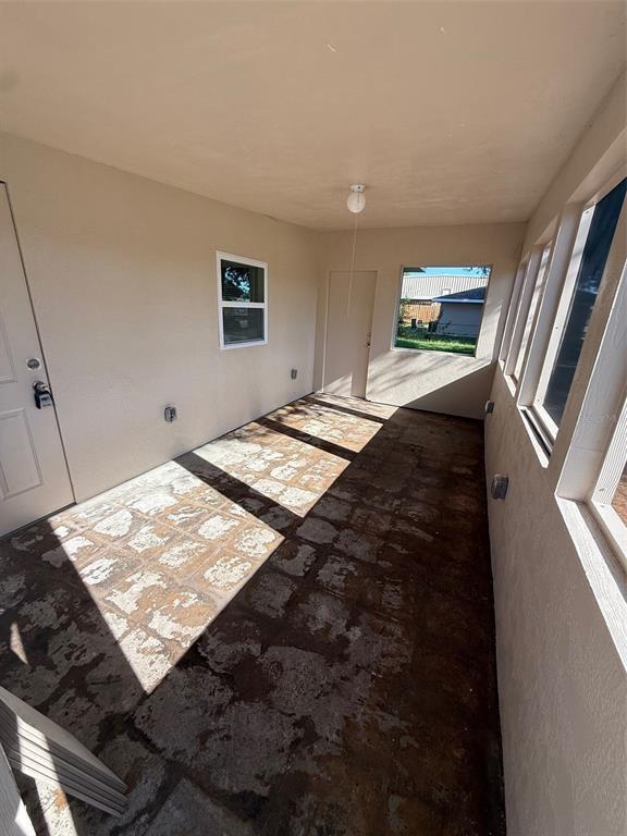 Building Photo - 1207 30th Ave E