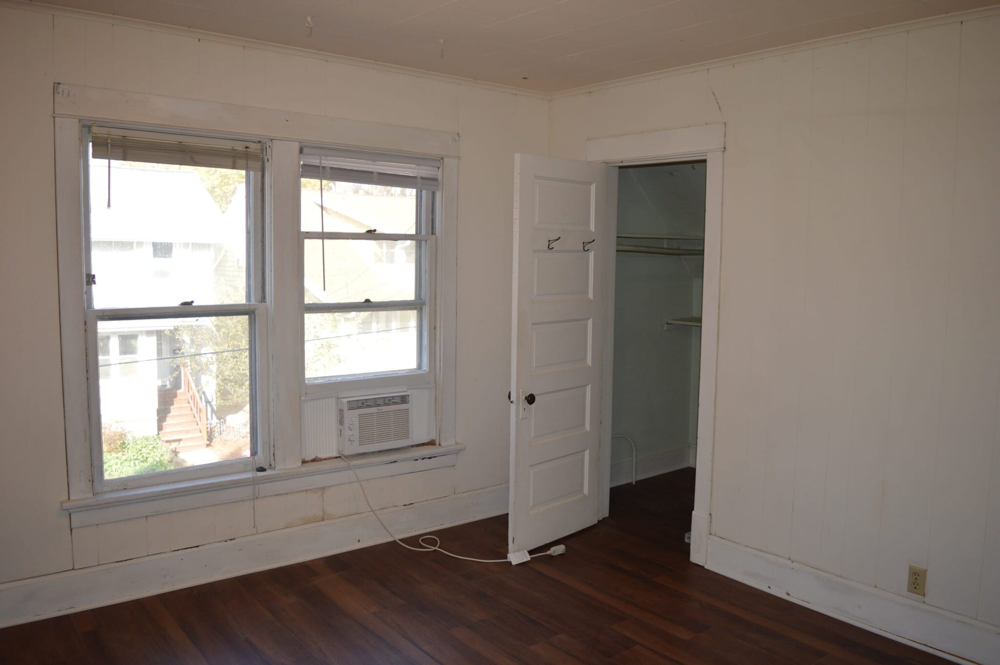 Building Photo - 729 Clark Ct