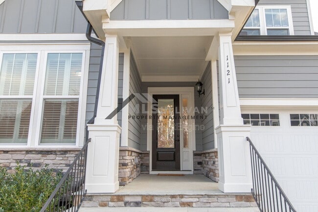 Building Photo - 1121 Crested Jay Dr