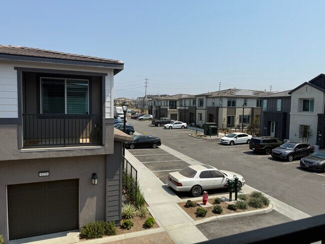 Building Photo - 4278 S Montoya Paseo