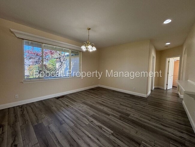 Building Photo - 2963 Hot Springs Dr