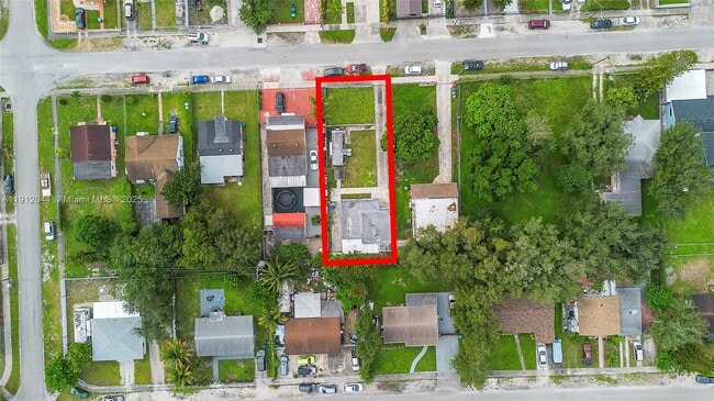 Building Photo - 1835 NW 85th St