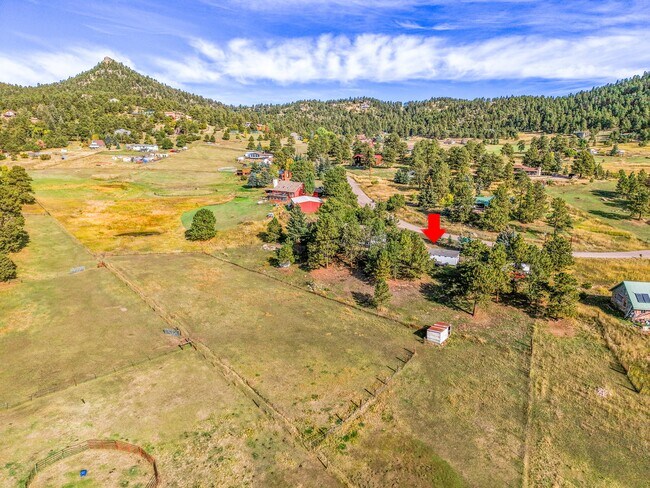 Building Photo - 6554 High Cir