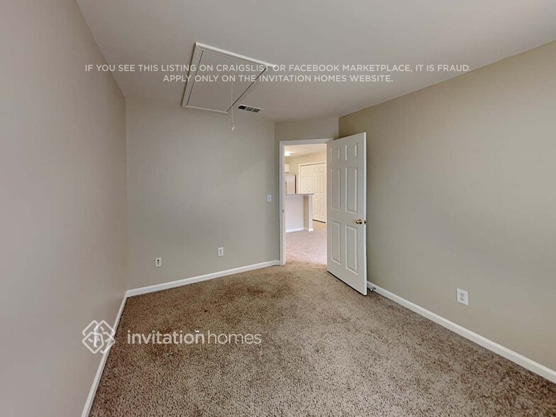 Building Photo - 214 Parkridge Dr