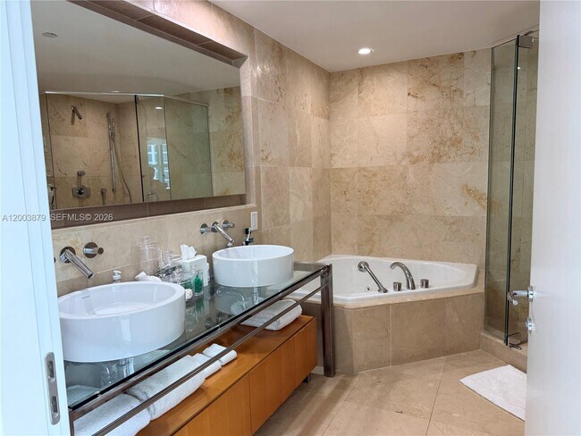 Building Photo - 6000 Indian Creek Dr