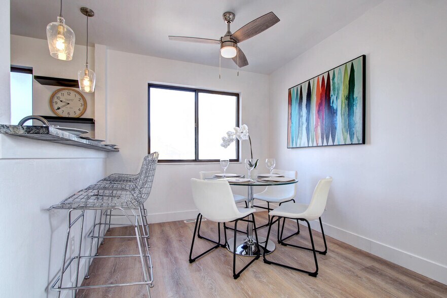 Building Photo - 6911 W 87th Way