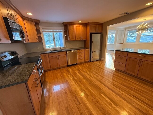 Building Photo - 20 Marrett Rd