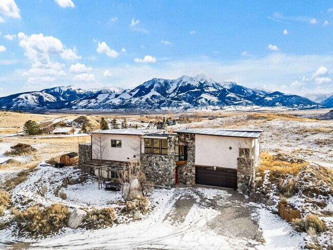 Building Photo - 84 Arcturus Dr