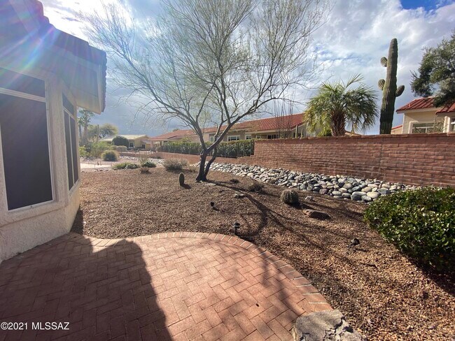 Building Photo - 14155 N Ageratum Way