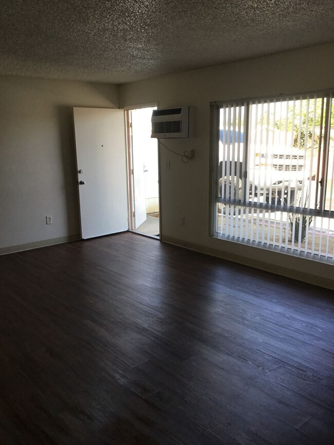 Floorplan - Vista Bella Apartment Homes