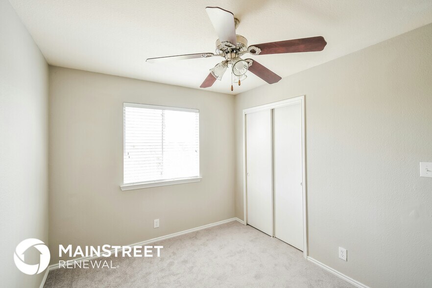 Building Photo - 8723 Trumpet Cir