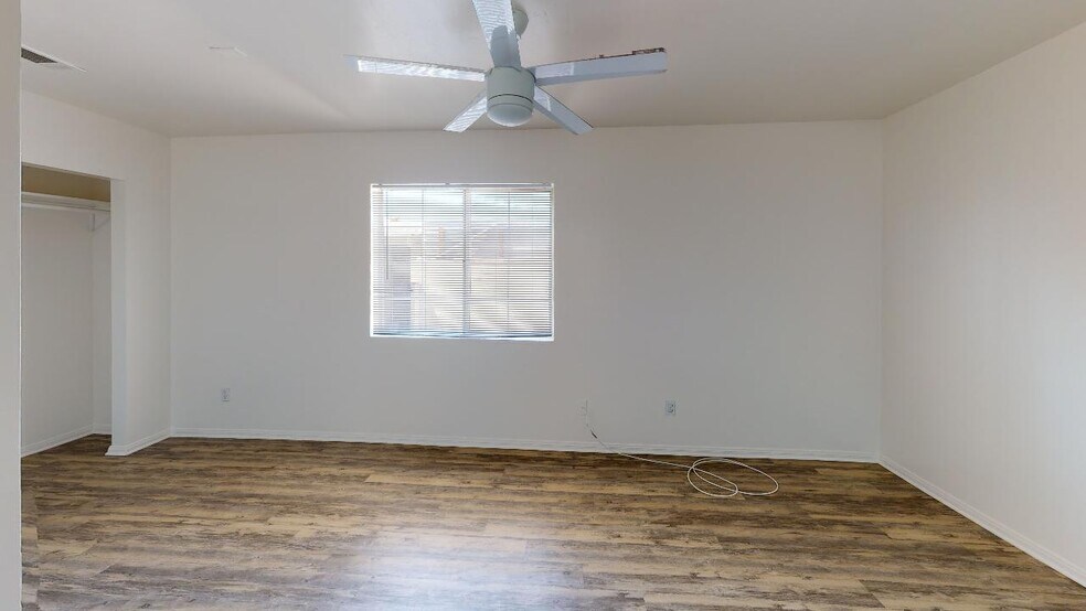 Building Photo - 5001 Rockford Dr