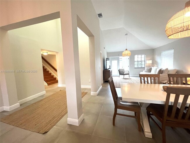 Building Photo - 13473 Fountain View Blvd