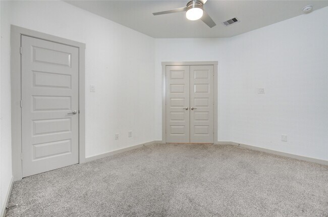 Building Photo - 3018 Schultz Manor Ln