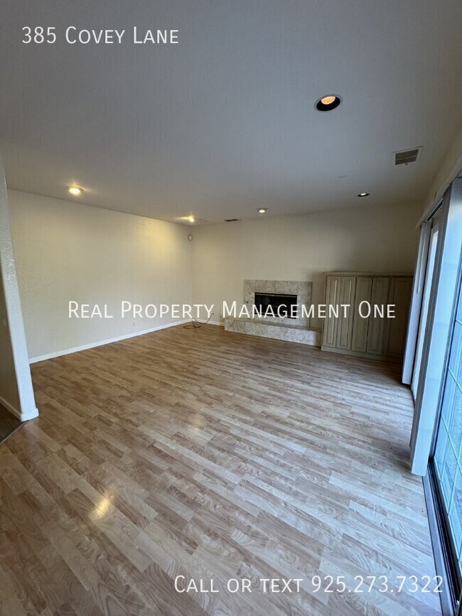 Building Photo - 385 Covey Ln